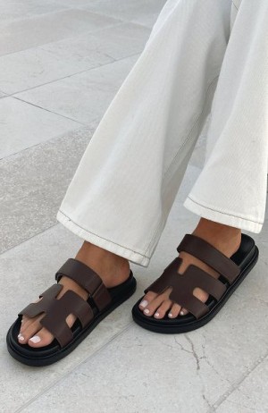 White Fox Boutique Riley Sandals Chocolate | USA-13609JMCR