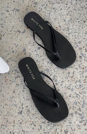 White Fox Boutique Roma Thong Sandals Black | USA-69837FWBH