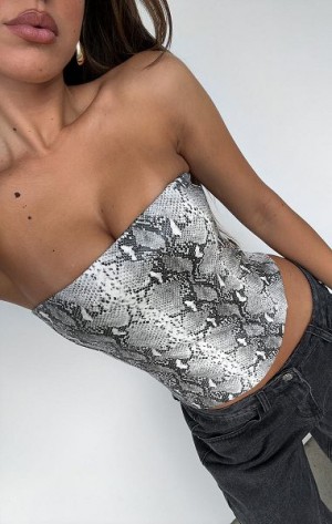 White Fox Boutique Snake Bite Strapless Pu Tank Top Snake | USA-39214VZKB