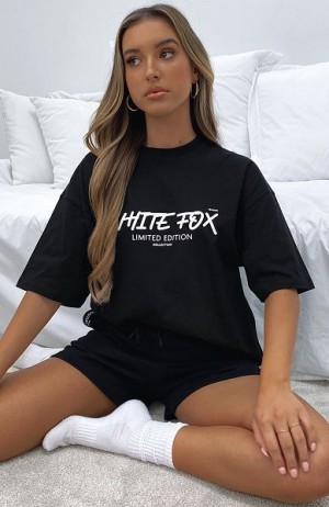 White Fox Boutique Step Back Oversized T-shirt Black | USA-09165TPCK