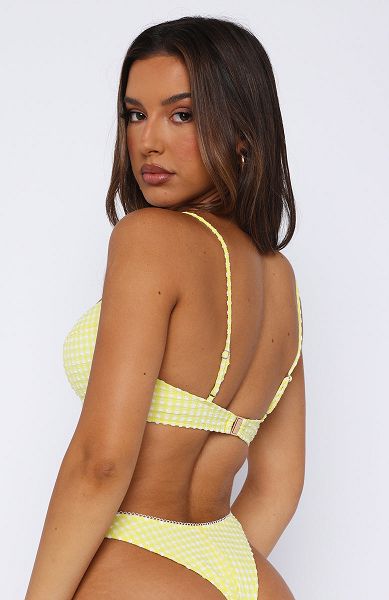 White Fox Boutique Beachside Bikini Tops Yellow | USA-51824UQDC