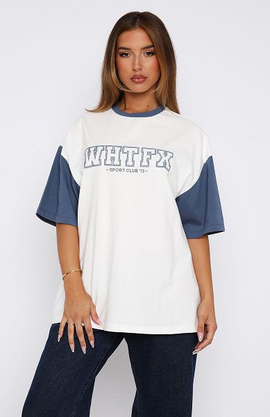 White Fox Boutique Fearlessly Flying Oversized T-shirt White | USA-08769XTNQ