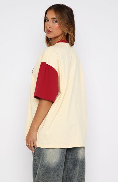 White Fox Boutique Fearlessly Flying Oversized T-shirt Cream | USA-67943LSEN