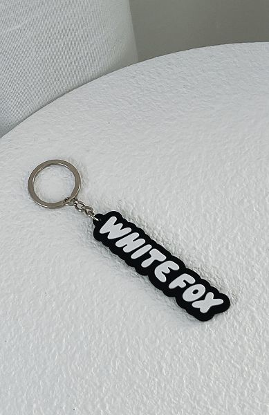 White Fox Boutique I\'ve Got You Keychains Black / White | USA-51204KORG