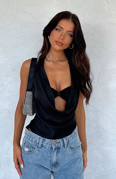 White Fox Boutique Softer Side Two Piece Halter Tops Black | USA-53701DTOL